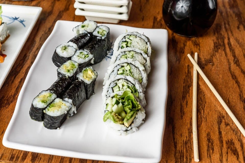 Vegetable Roll Combo •.