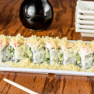 Shrimp Crunch Roll •