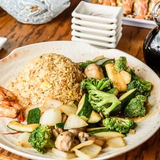 Vegetable Dinner Plate •