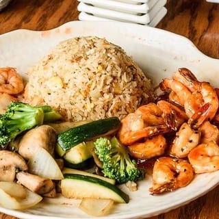 Teriyaki Shrimp Dinner Plate •